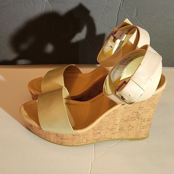 SEVEN DIALS  ANKLE STRAP OPEN TOE WEDGE STYLE HEEL SANDAL G1 - Picture 10 of 14